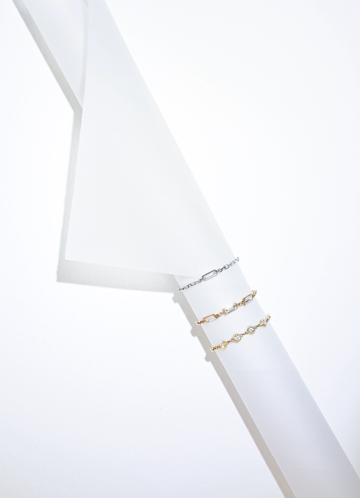 Bagues chaîne, T, V & H, or blanc, rose ou jaune et diamant